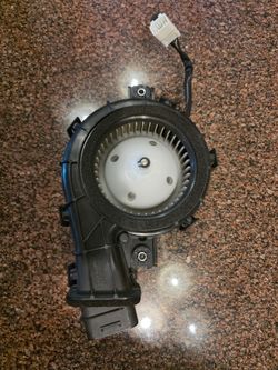 2013-2014 Acura ILX Hybrid Battery Cooling Fan Blower Motor 1J810-RW0-0031