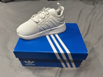 Brand New Toddler Adidas Shoes Size 6