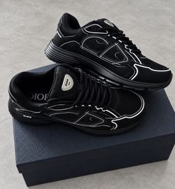 Christian Dior B30s
