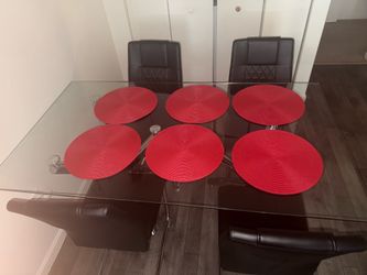 4 chairs dinner table