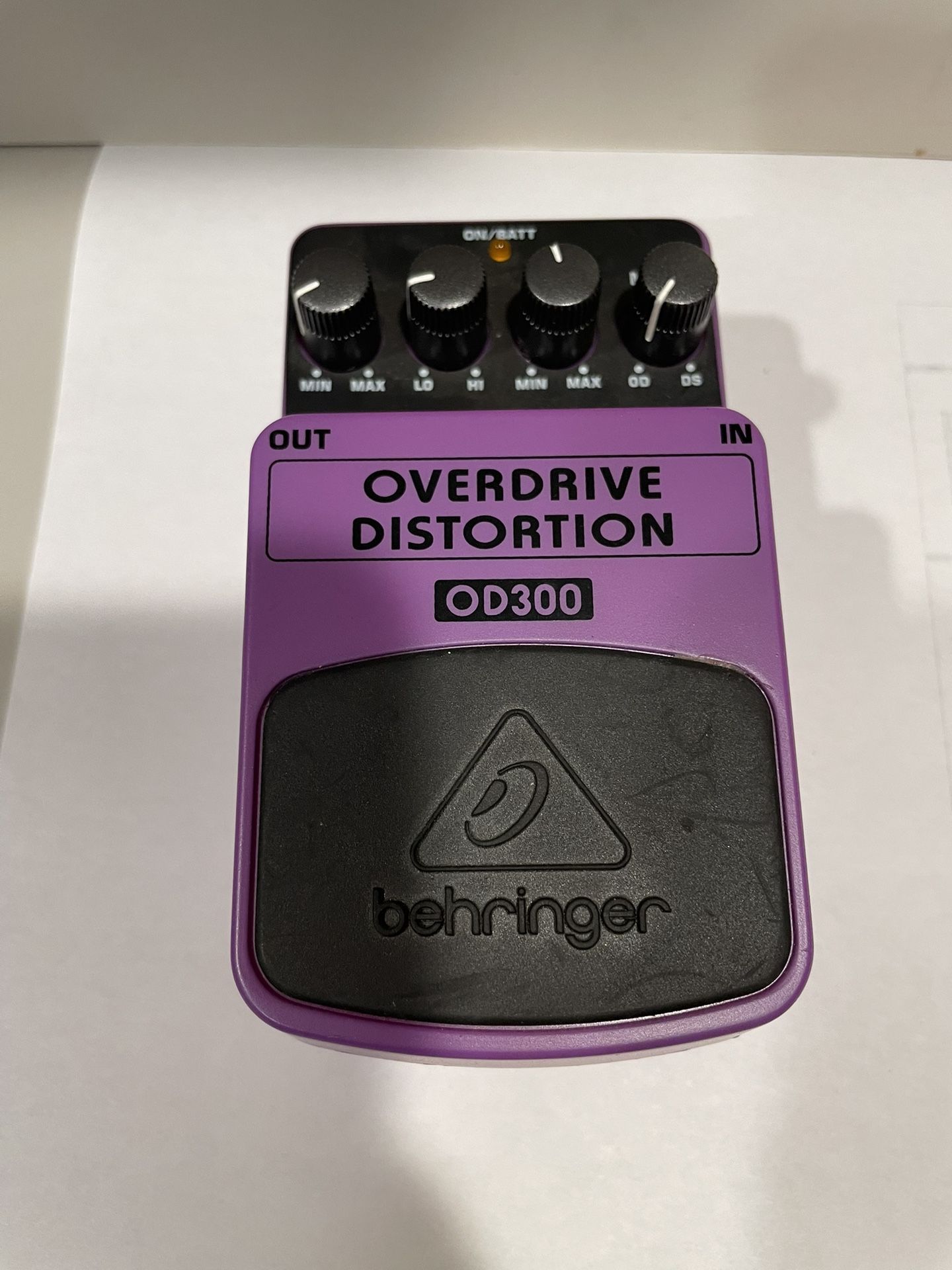 Behringer Guitar Effect Pedal Overdrive/Distortion OD300 OVERDRIVE/DISTORTION