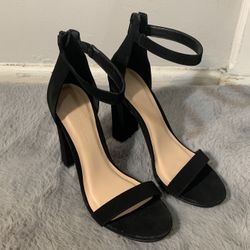 Black Heels For Holidays,New Years,Date Night Size 7.5 Women