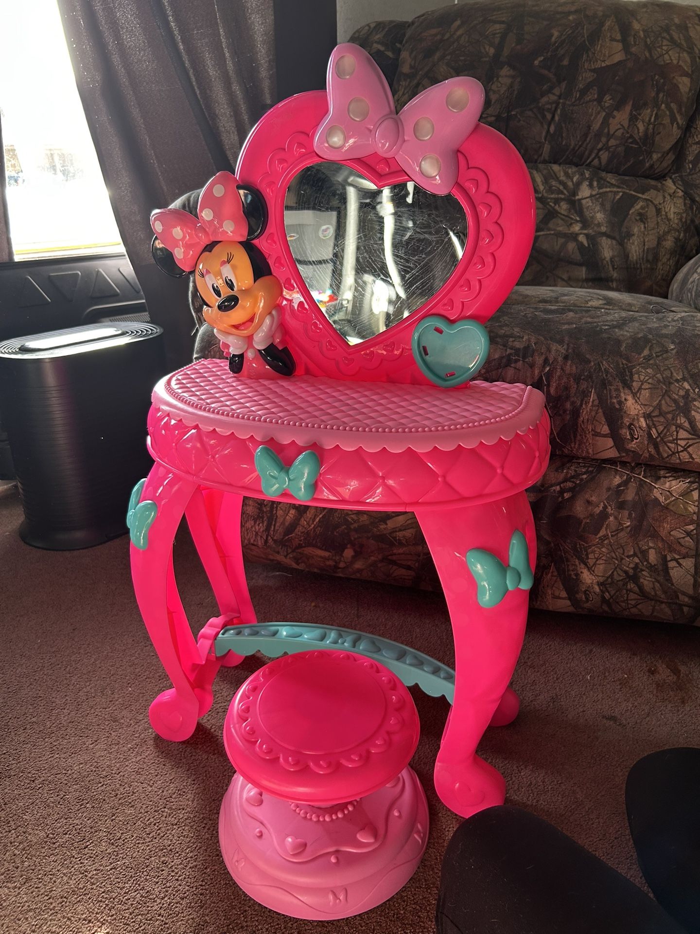 Minnie Mouse Vanity