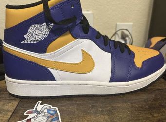 Air Jordan 1s Mid Lakers 