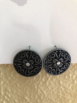 Silver earrings with small cubic zirconia