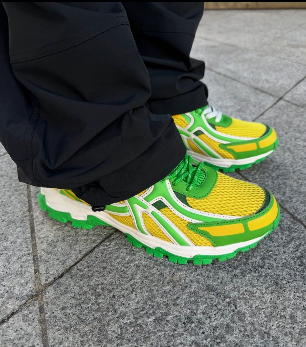 Vortex V.2 designer athletic shoes