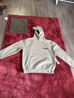 Essential hoodie size Medium