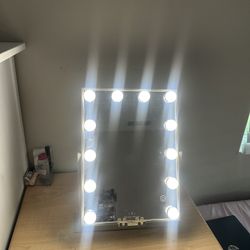 Vanity Light Mirror