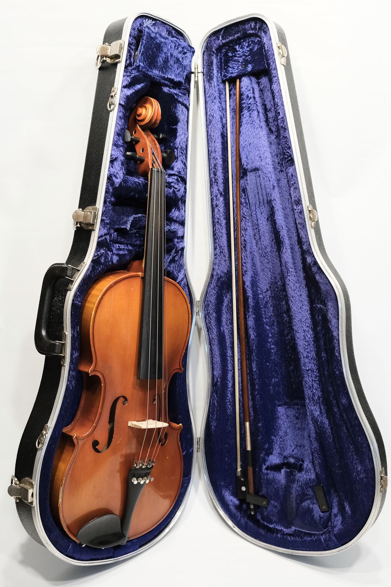 Karl Bauer violin