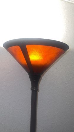 •Vintage Standing Lamp•