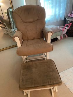 Gliding rocking chair and ottoman