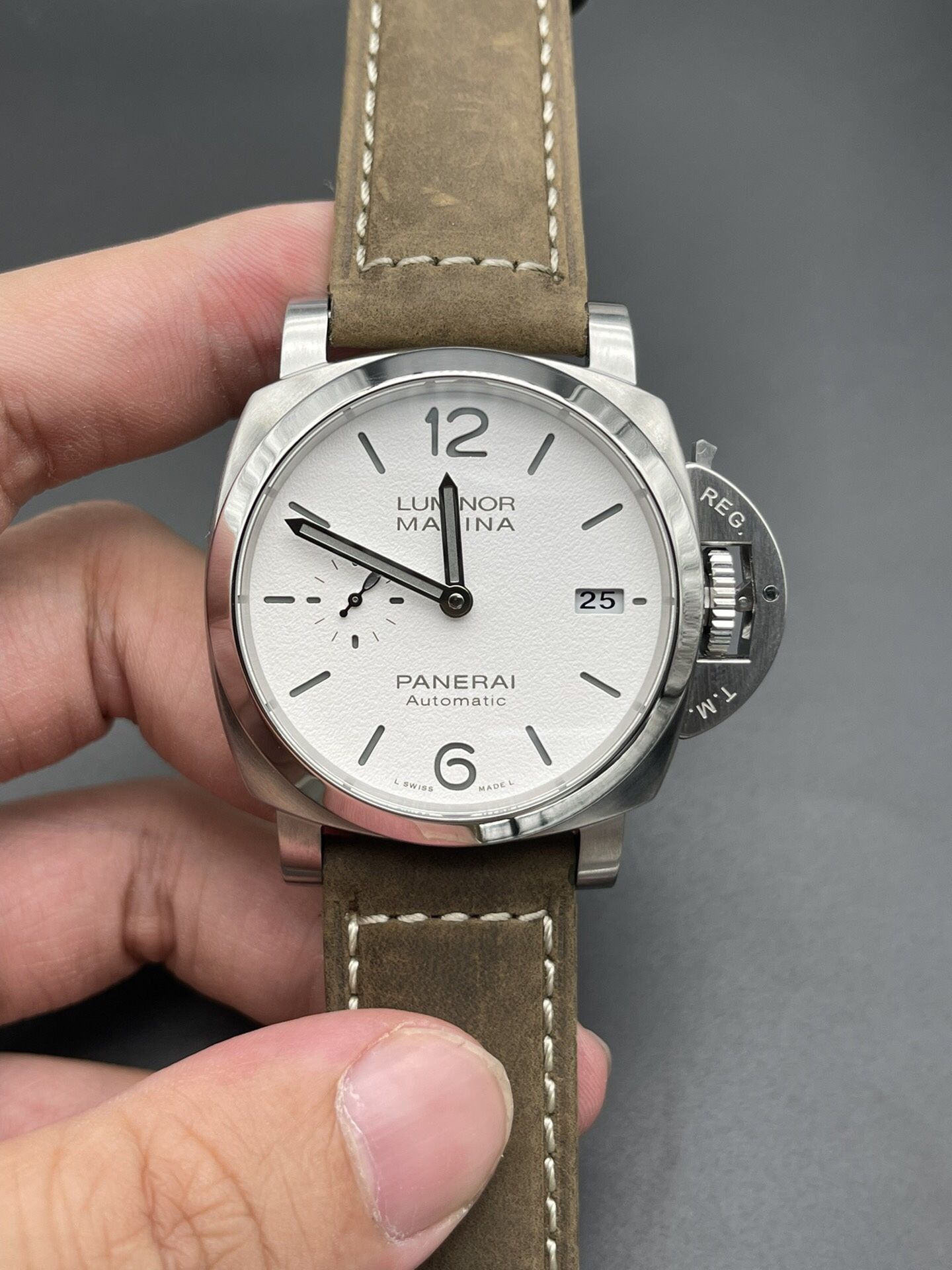 Panerai Men’s Mechanical Watch With Box New