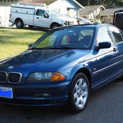 2001 BMW 325i