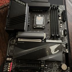 GAMING PC PARTS AORUS Z790 Core i9-13900K READ DESCRIPTION PICK UP ONLY NO TRADE💲325 FOR BOTH ONLY CASH 💵 