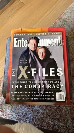November 29, 1996, Special Collector's Issue of Entertainment Weekly (Issue #355) featuring The X-Files