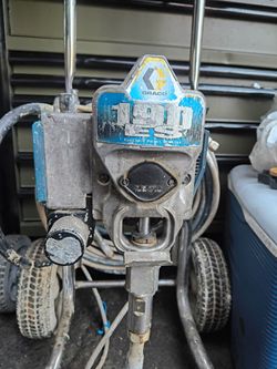 Graco 190ES airless paint sprayer.