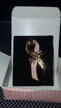 Breast cancer support broach and Pen