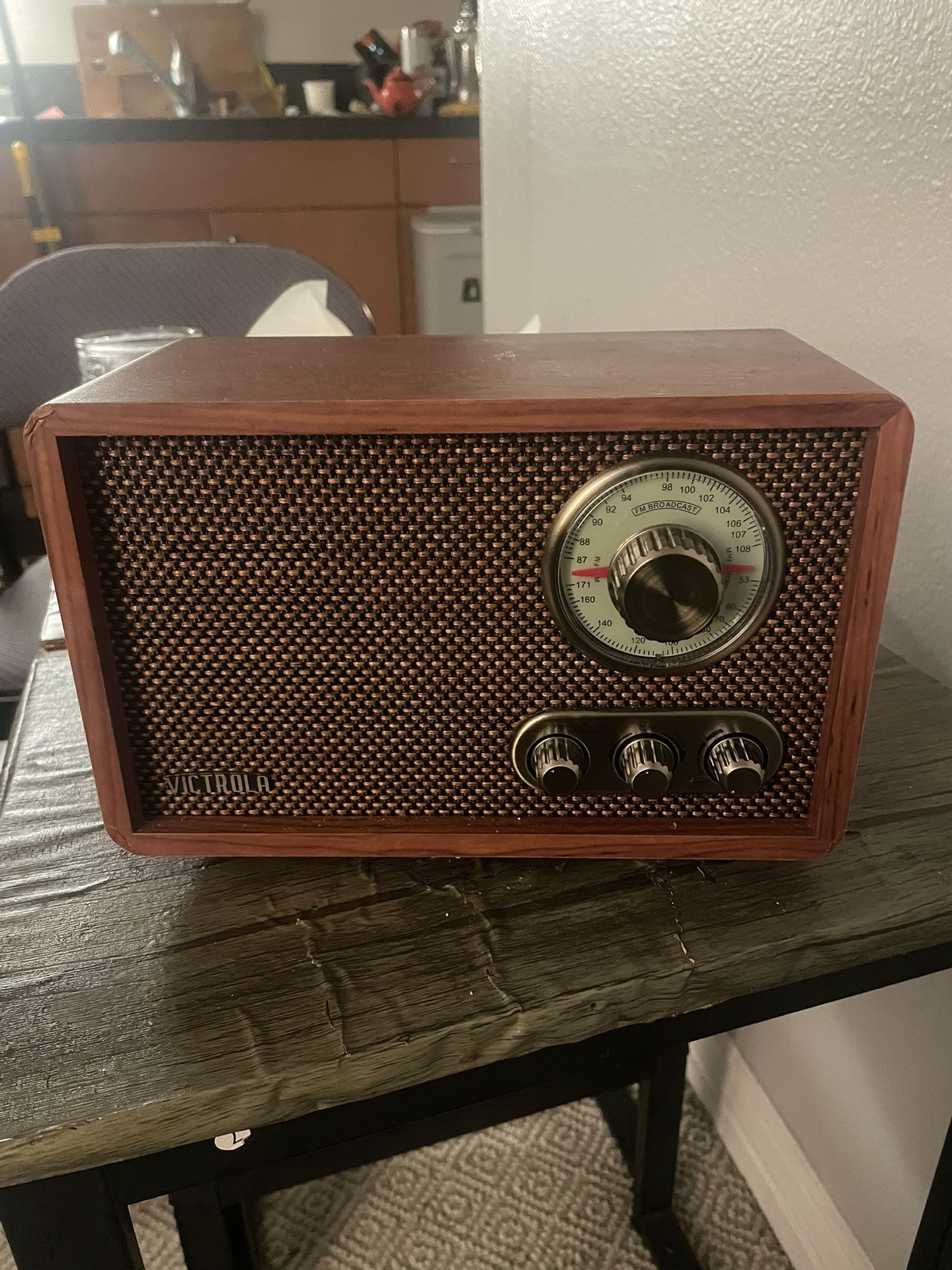 Victoria Willow Bluetooth Speaker & Radio