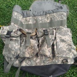 military back pack 