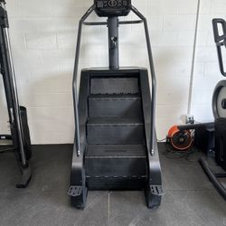 π₯FREE DELIVERY/ASSEMBLYπ₯ Stairmaster P1