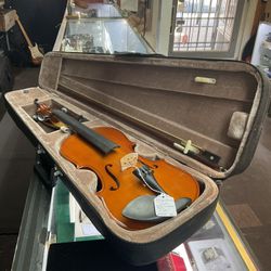 4/4 Violin w/ Bow, Case, & Rosin