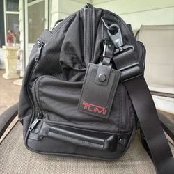 New Tumi Bag Black