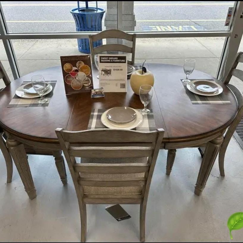 Lodenbay Antique Gray Dinings Tables and 6 Chairs Finance and Delivery Available 