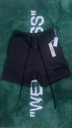 Essentials Shorts