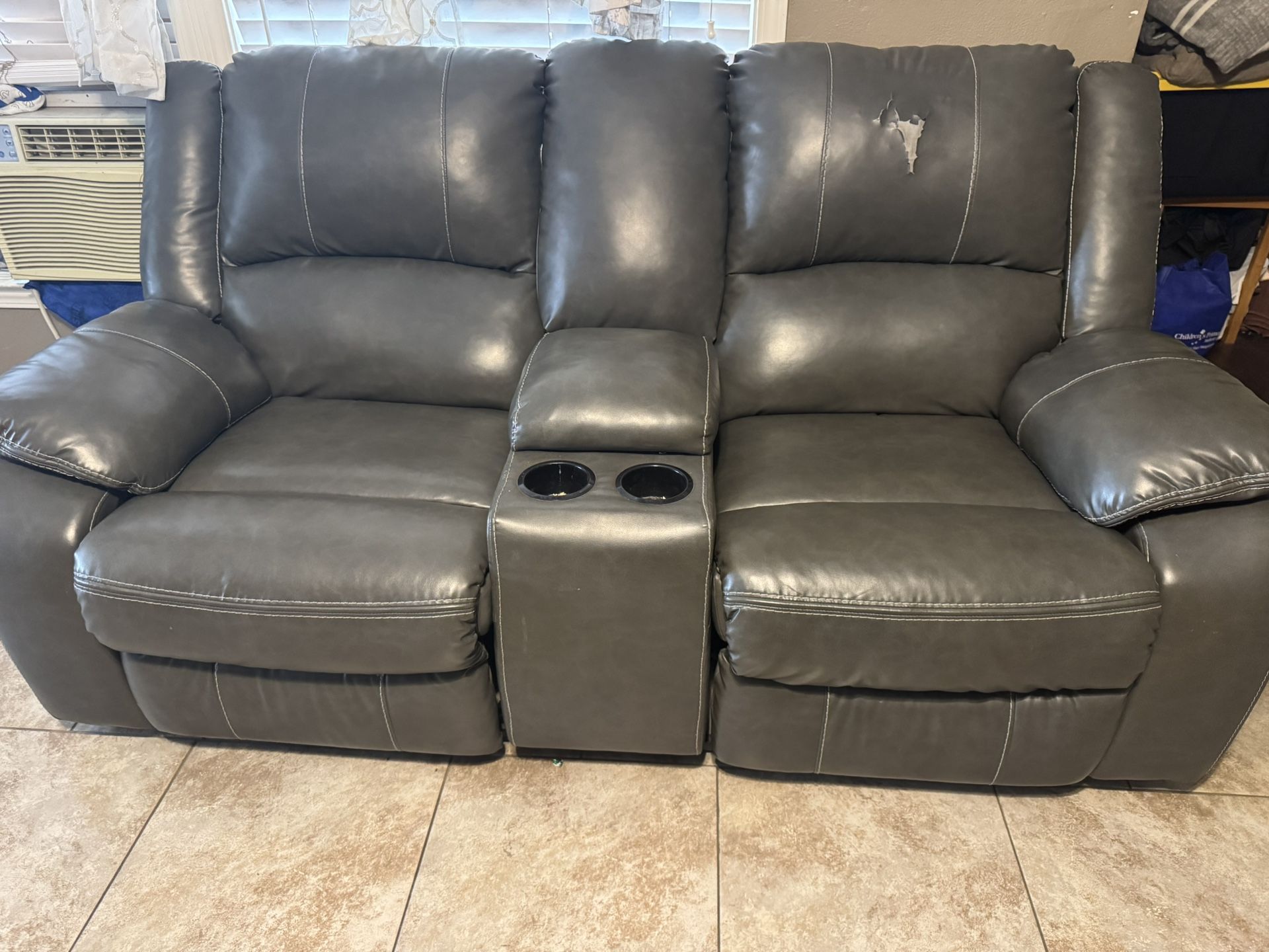 Reclyning Sofas