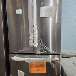 NEW GE REFRIGERATOR 