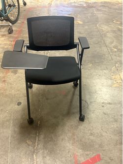 Silla nueva se dobla