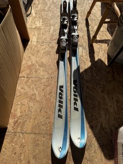 Men’s Skis