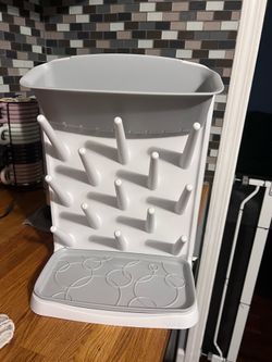 Ubbi Vertical Baby Bottle Drying Rack, Space Saving Countertop Drying Rack Baby Organizer, Gray