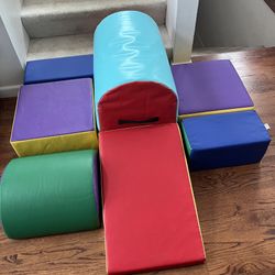 Soft Foam Climbing Blocks. All In Good Condition! No Rips! 