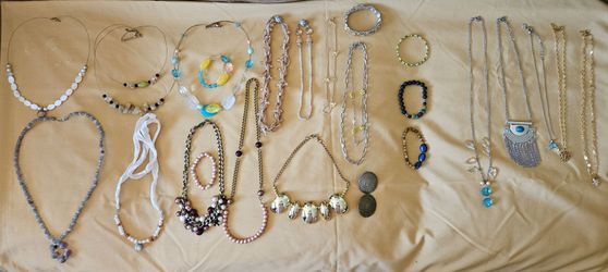 24 Pieces of Jewelry