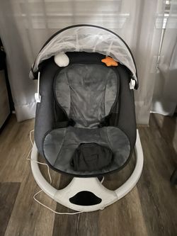 Baby swing