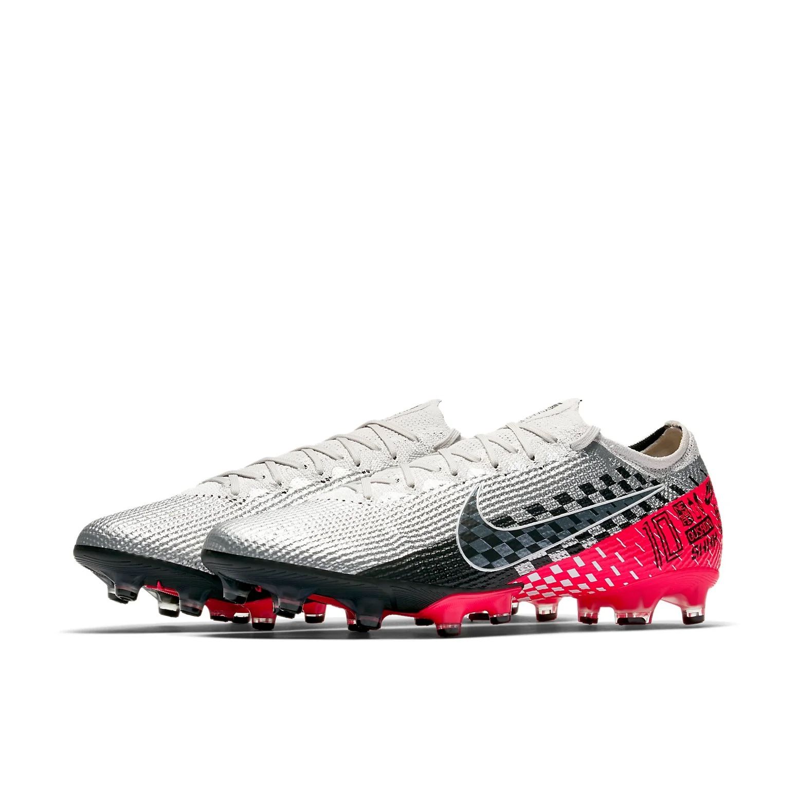 Neymar jr+Nike Mercurial Vapor13
