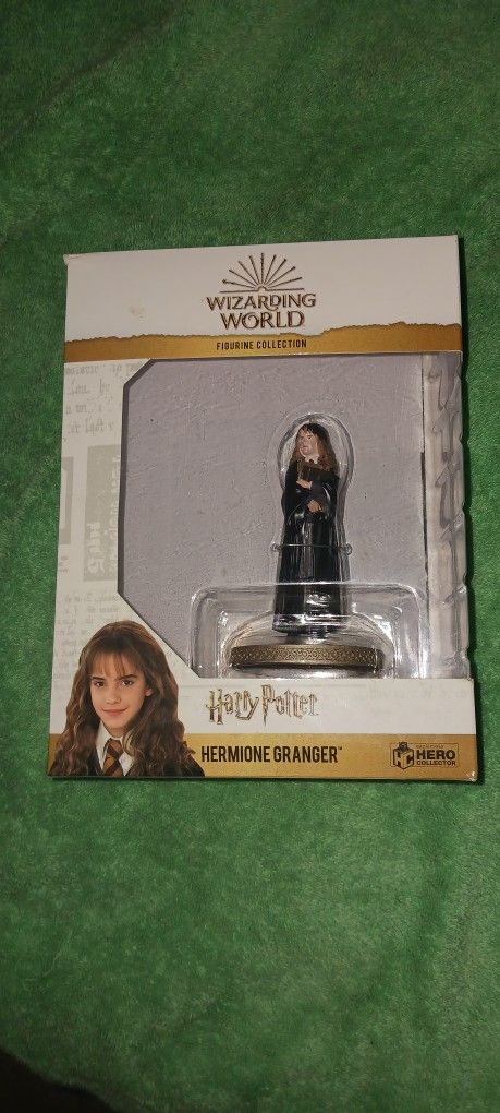 Hermione Granger Figurine