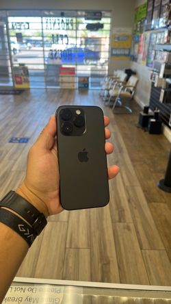 iPhone 14 Pro 1TB UNLOCKED