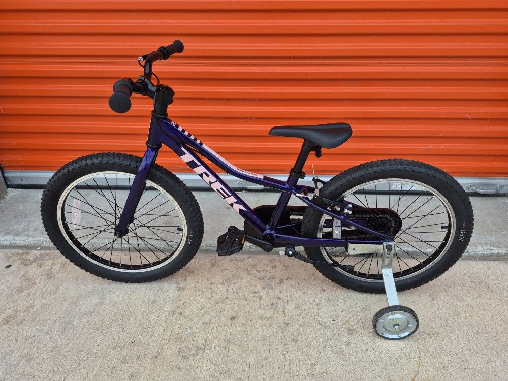 Like New Trek Precalibur 20 Inch Kid's Bike