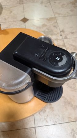 Keurig coffee machine with milk latte