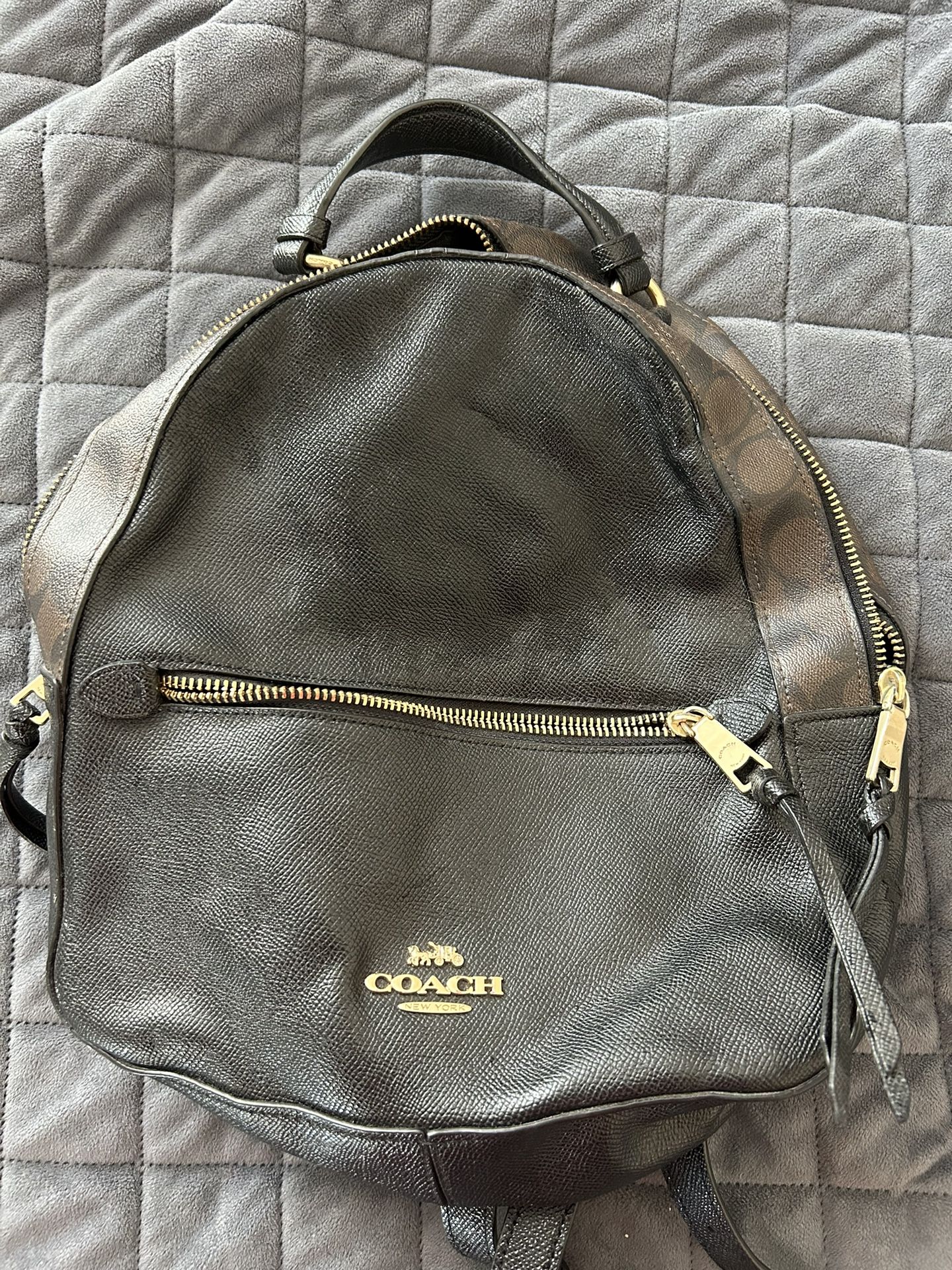Coach Jordyn Backpack Gold/Brown Black