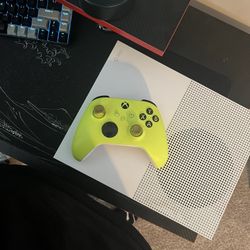 Xbox One S, With Controller FLEXIBLE PRICE