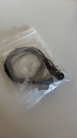 Walkie Talkie Earpiece (Brand New)