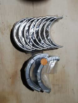 5.3 crank bearings .. brand new