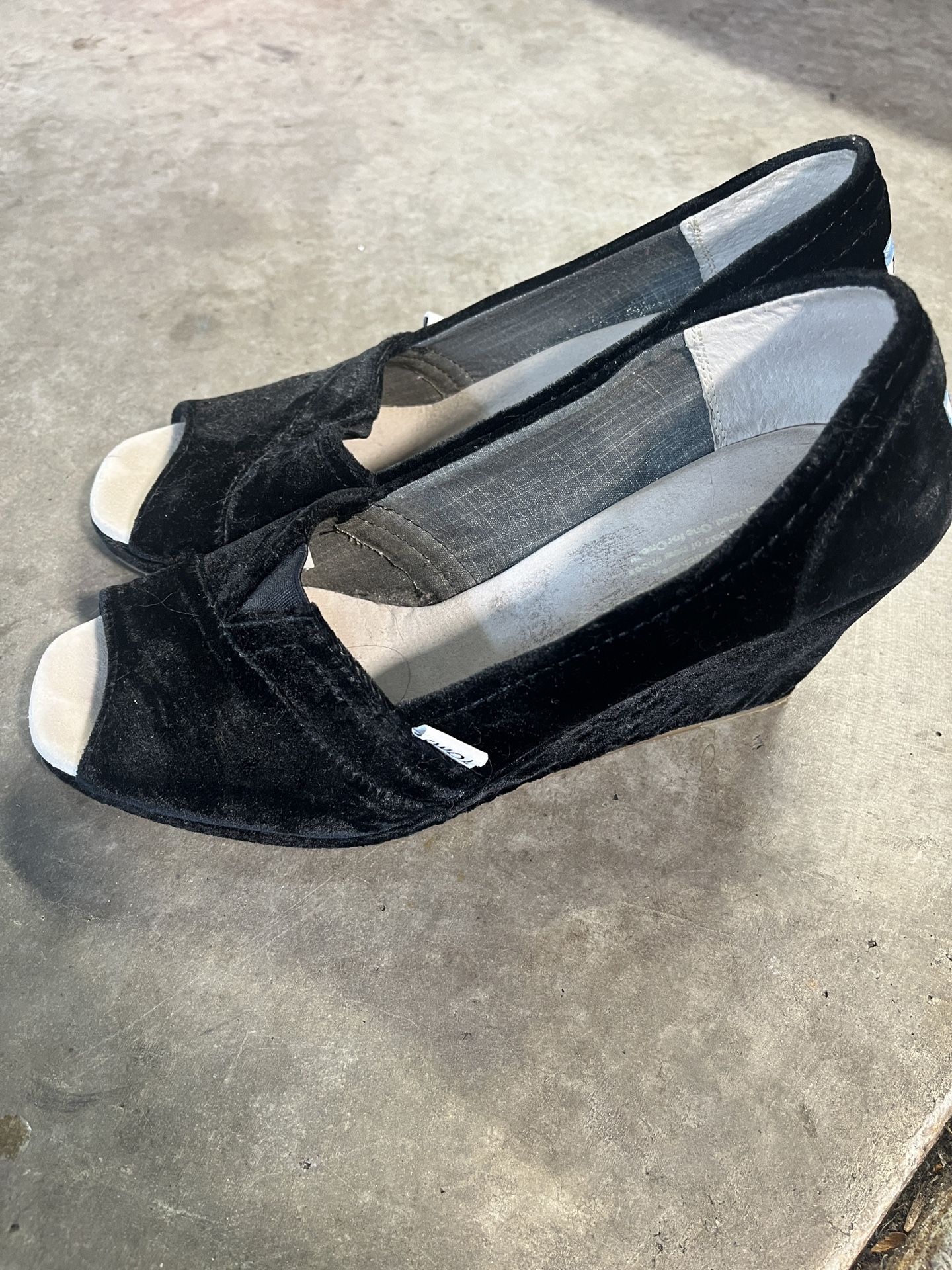 Toms Wedge Heel