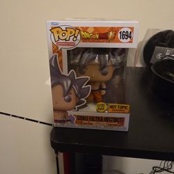 Two POP Animation DBZ Super Vinyl Figures 
