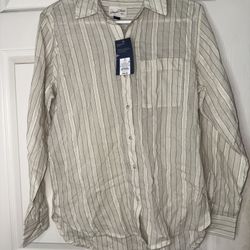 Universal thread  Brand new MSRP $25 Size Small 