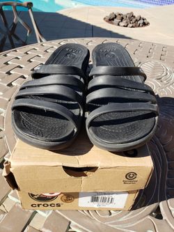 Crocs shoes sandals size 8