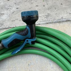 50 feet hose + sprinkler